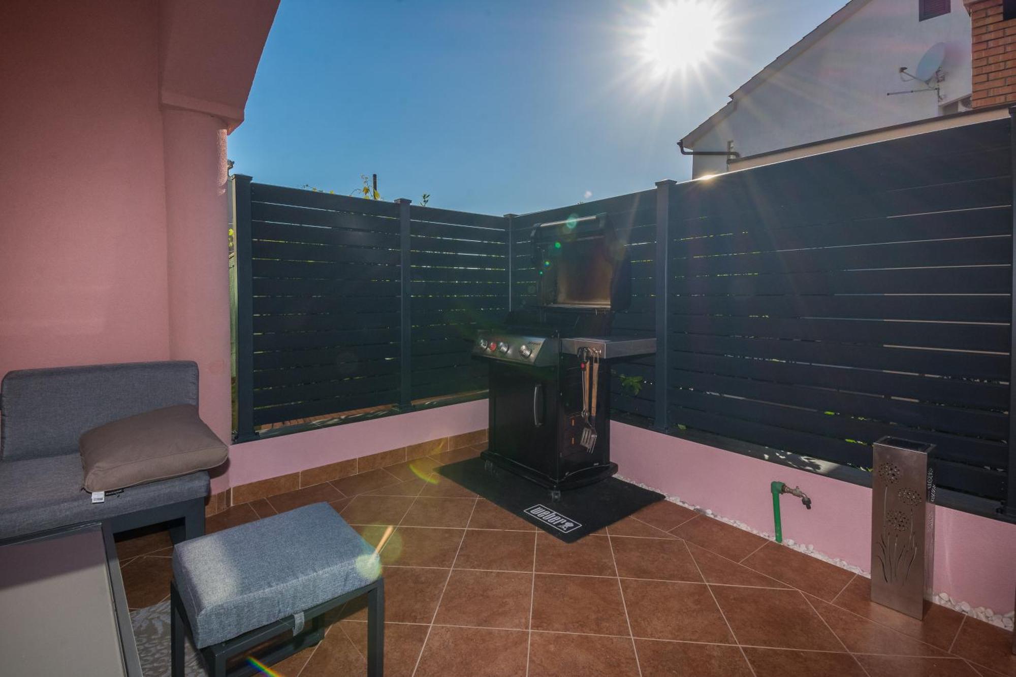 Apartments Trogrlic Privlaka  Εξωτερικό φωτογραφία
