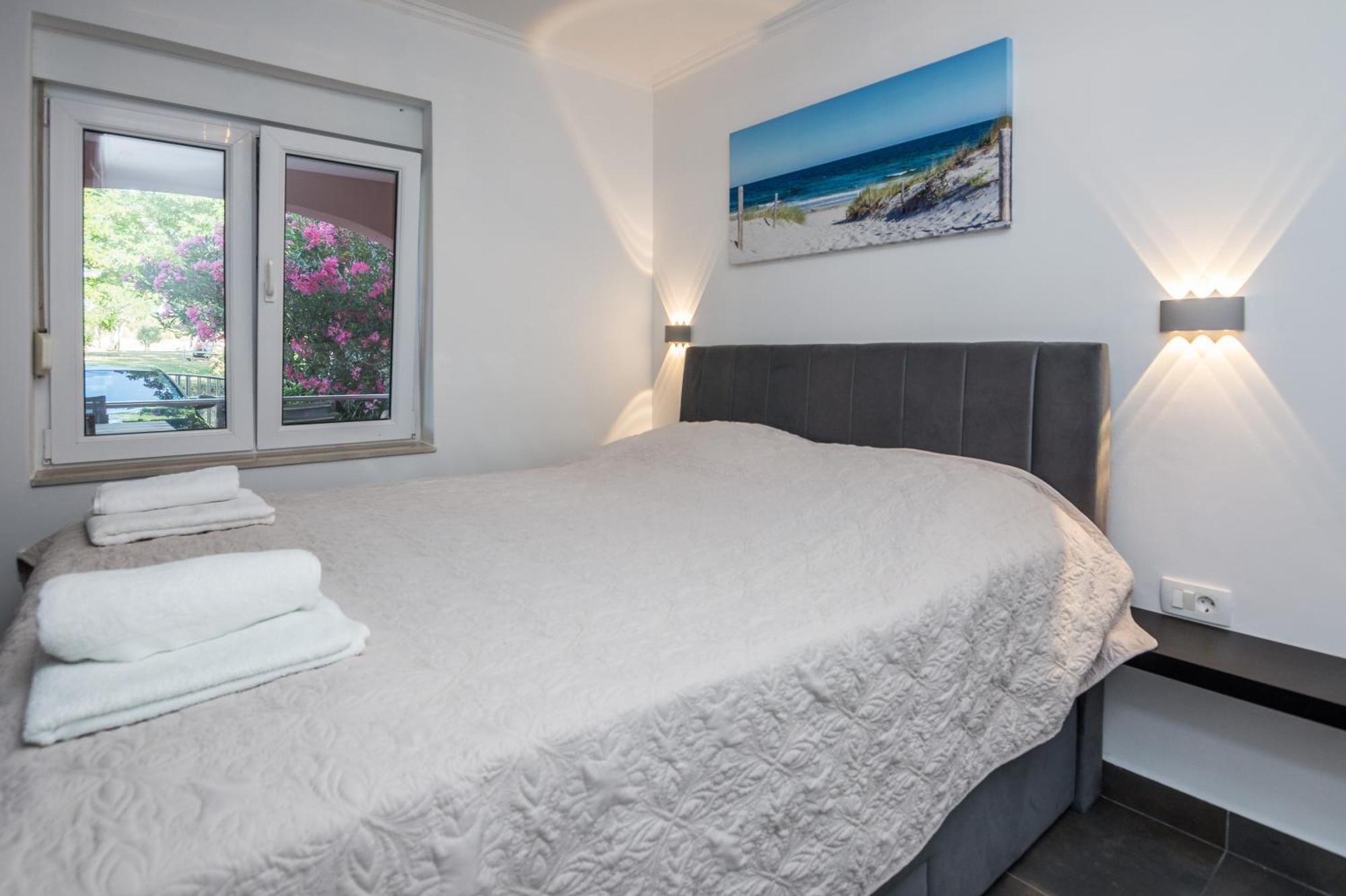 Apartments Trogrlic Privlaka  Εξωτερικό φωτογραφία