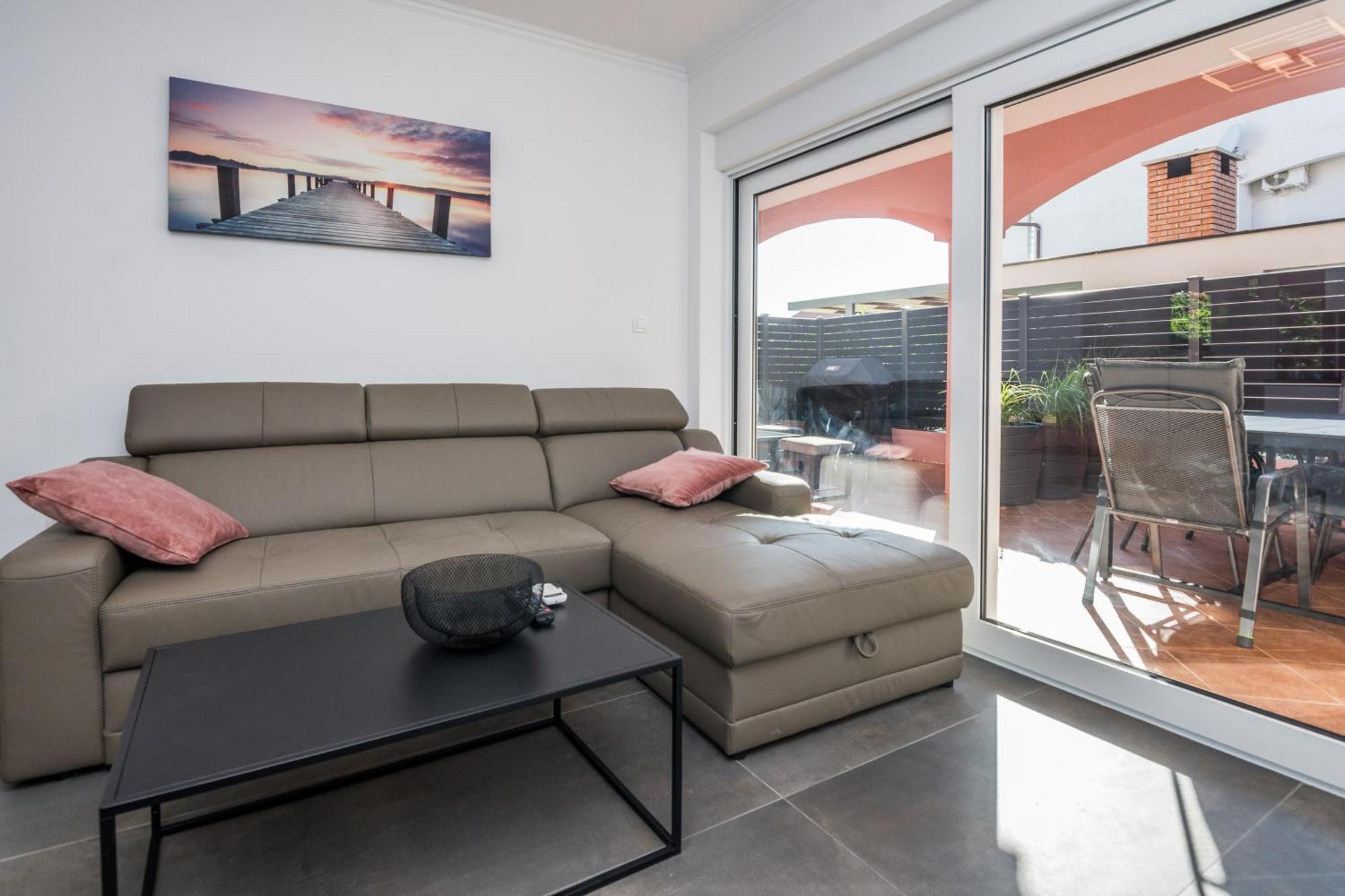 Apartments Trogrlic Privlaka  Εξωτερικό φωτογραφία