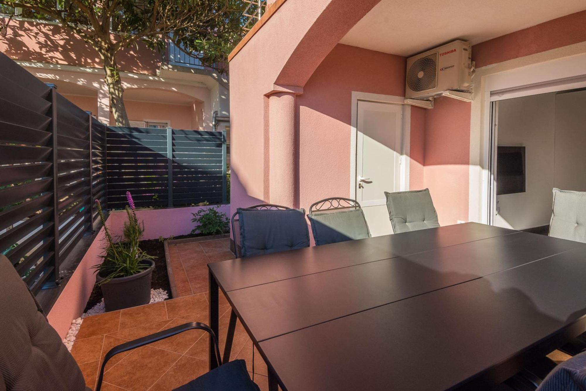 Apartments Trogrlic Privlaka  Εξωτερικό φωτογραφία